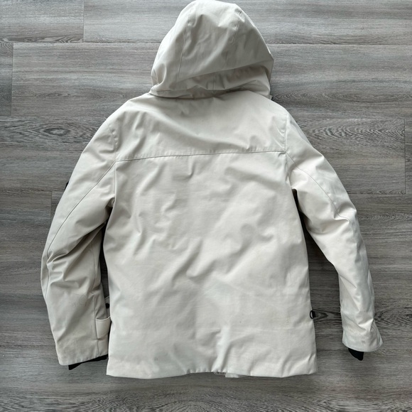 Moncler x Rolling Stones Puffer Jacket - Picture 2 of 11